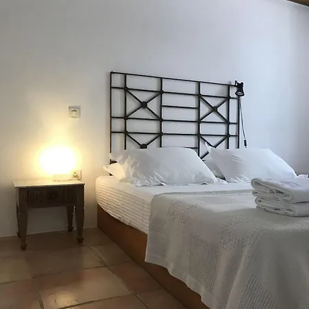 1880 Luxury * Идра